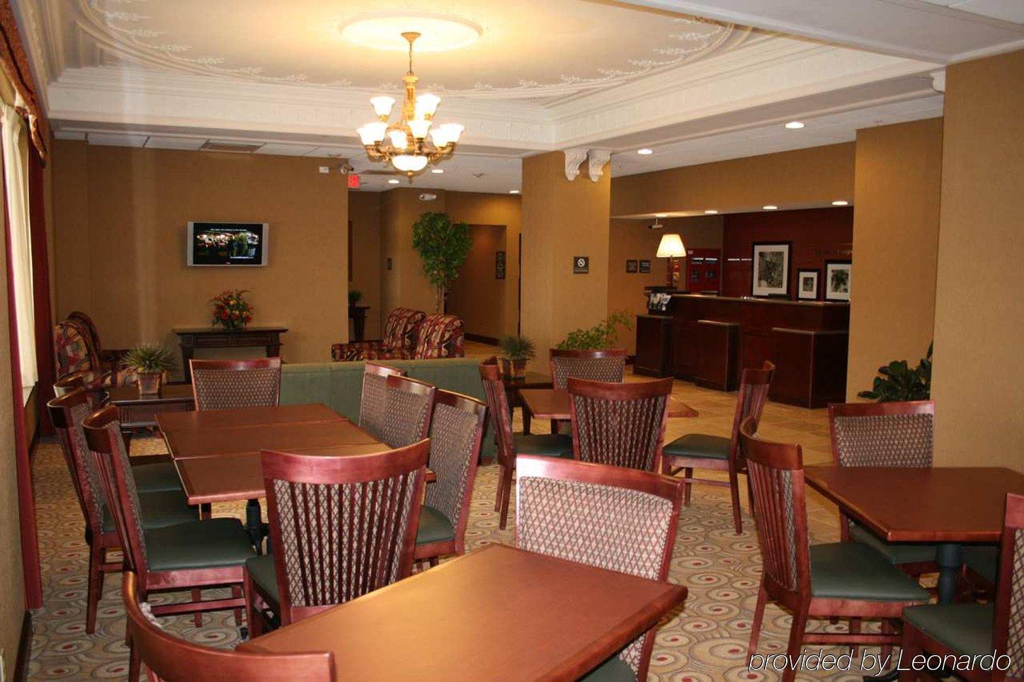 Hampton Inn Freeport Restaurant foto