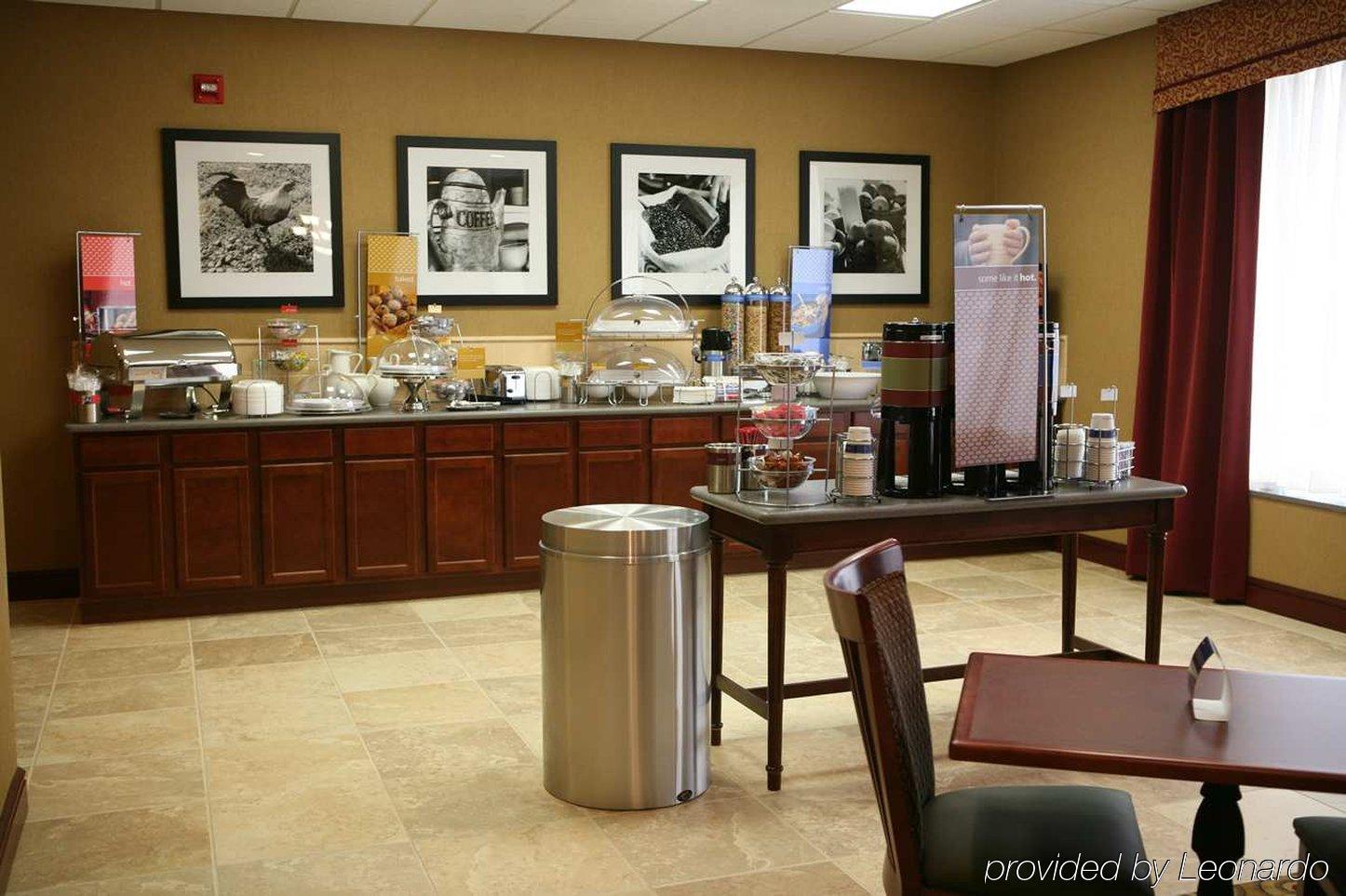 Hampton Inn Freeport Restaurant foto